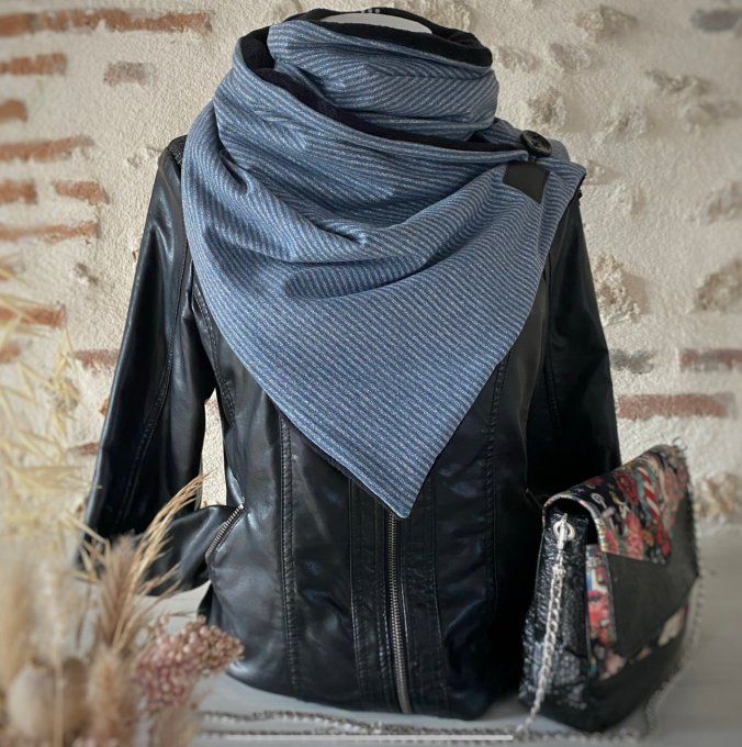 Echarpe chèche Lurex rayures bleu argenté