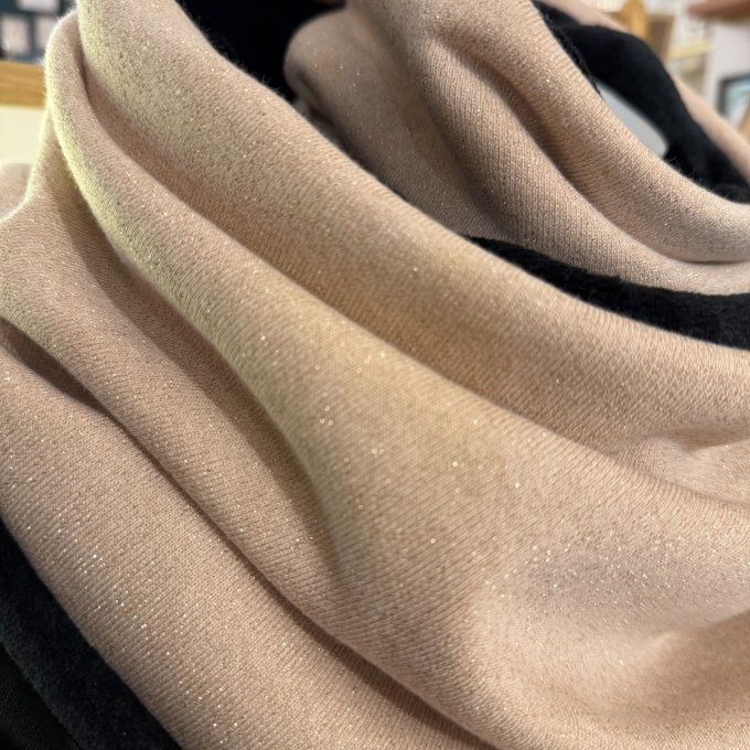 Echarpe chèche rose nude pailleté