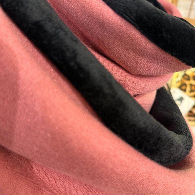 Echarpe chèche rose pailleté 