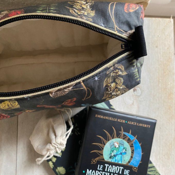 Trousse mystique Butterfly Skull petit format