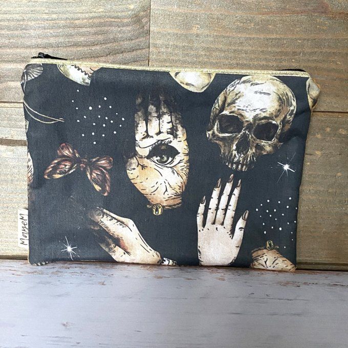 La pochette zipée Enchantress